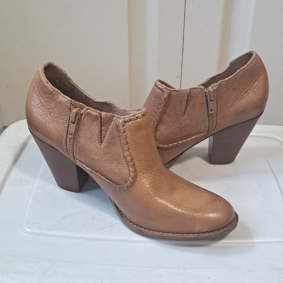 Jack Roger's "Kyle" leather ankle booties - western - cowboy - women's 6.5 - Picture 4 of 7